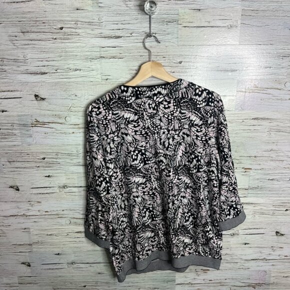 Olsen Clara relaxed fit Black and White 3/4 Sleeve top size large - Picture 9 of 9